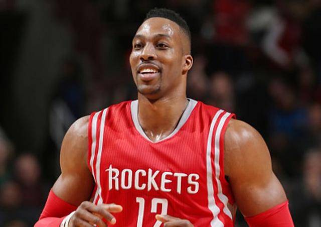 相较之下 相较之下