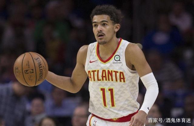 从边路进攻 从边路进攻